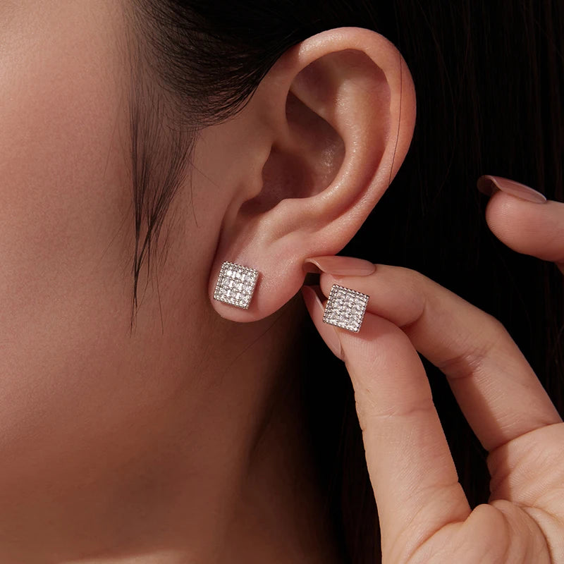 Boucles d'Oreilles Puces Carrées en Argent 925