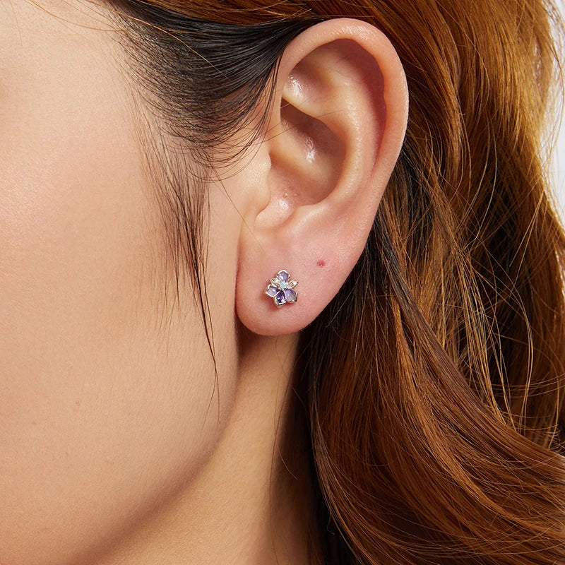 Boucles d'Oreilles Puces Fleur d'Iris Romantique en Argent 925