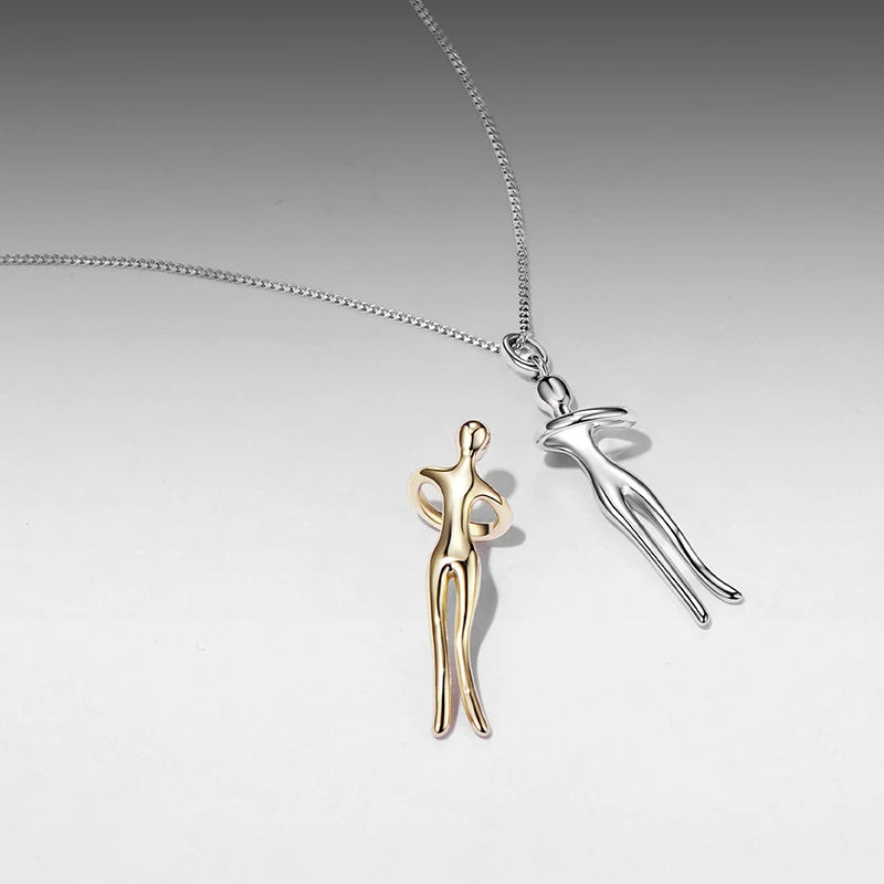Collier de Couple Étreinte Amoureuse en Argent 925