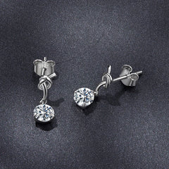 Boucles d'Oreilles Puces Nœud Moissanite en Argent 925 avec Certificats