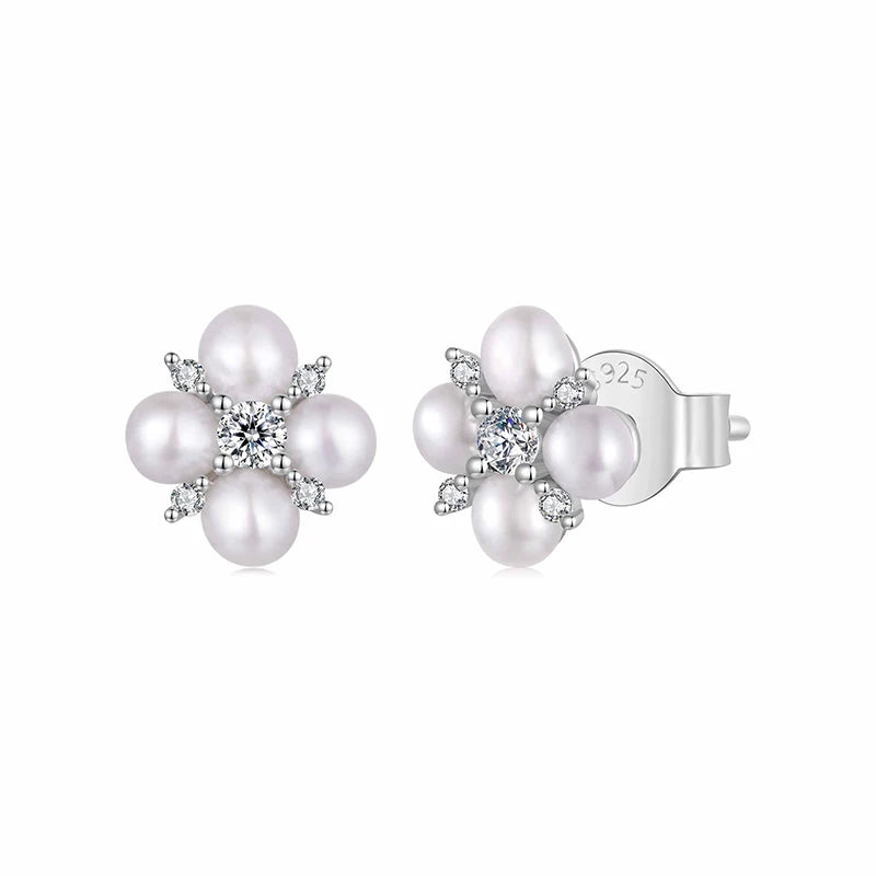 Boucles d'Oreilles Puces Trèfle Moissanite en Argent 925 avec Certificat