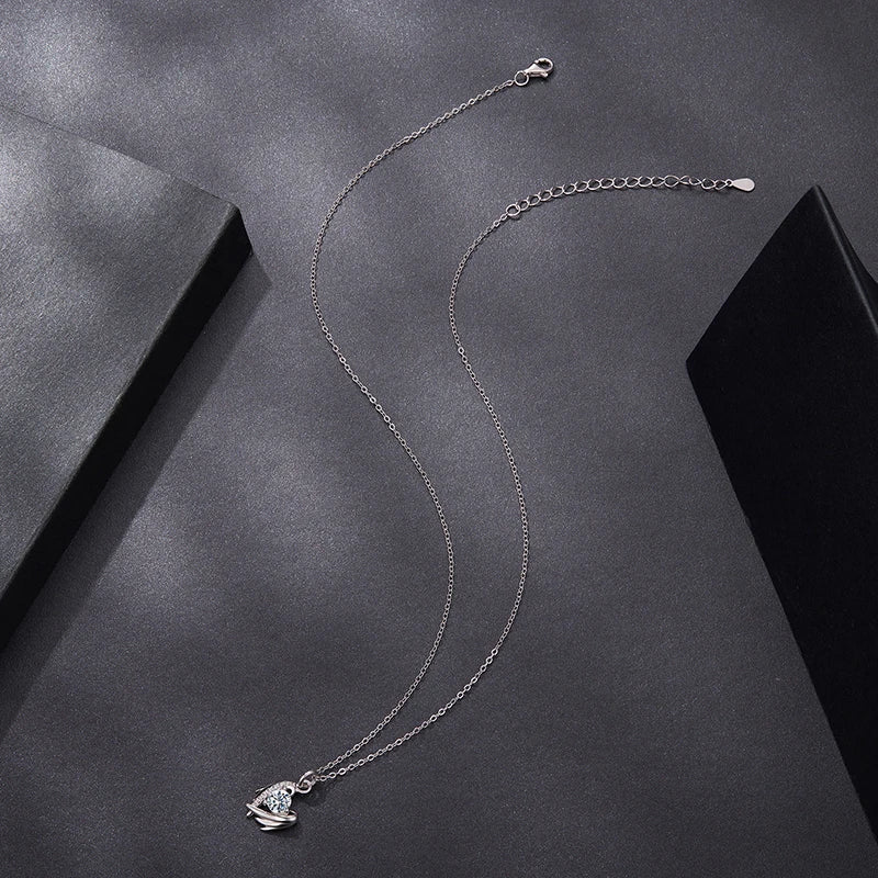 Collier Cœur Ailé Moissanite 0,5ct en Argent 925 avec Certificat