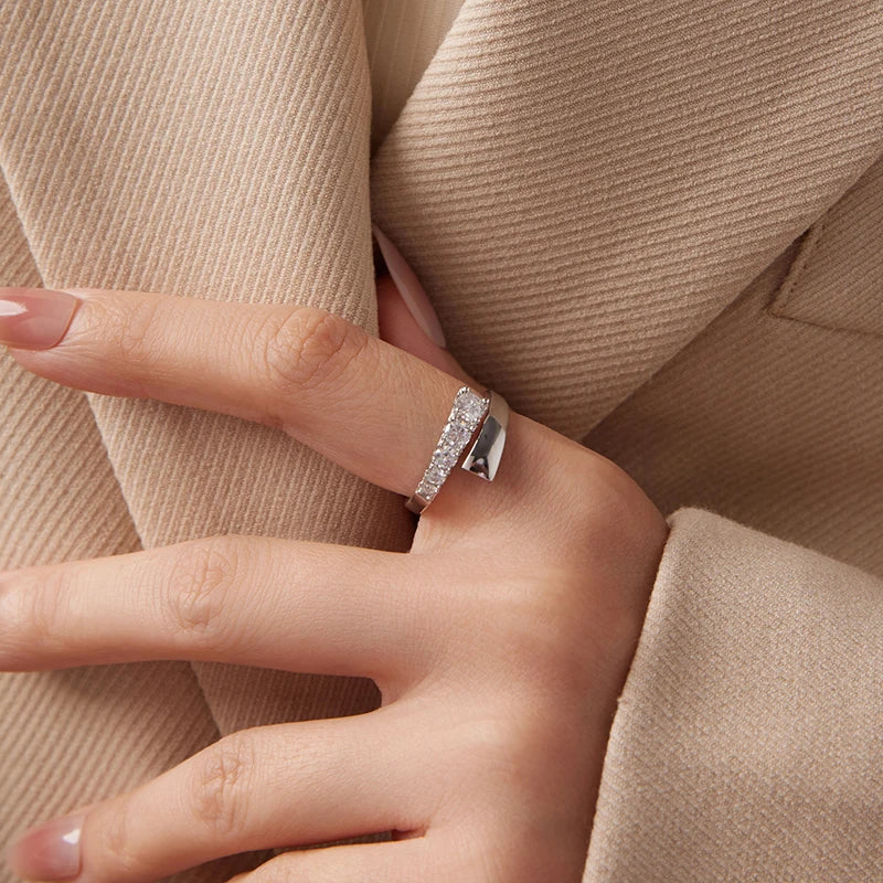 Bague Ajustable Moissanite Tendance en Argent 925 avec Certificat