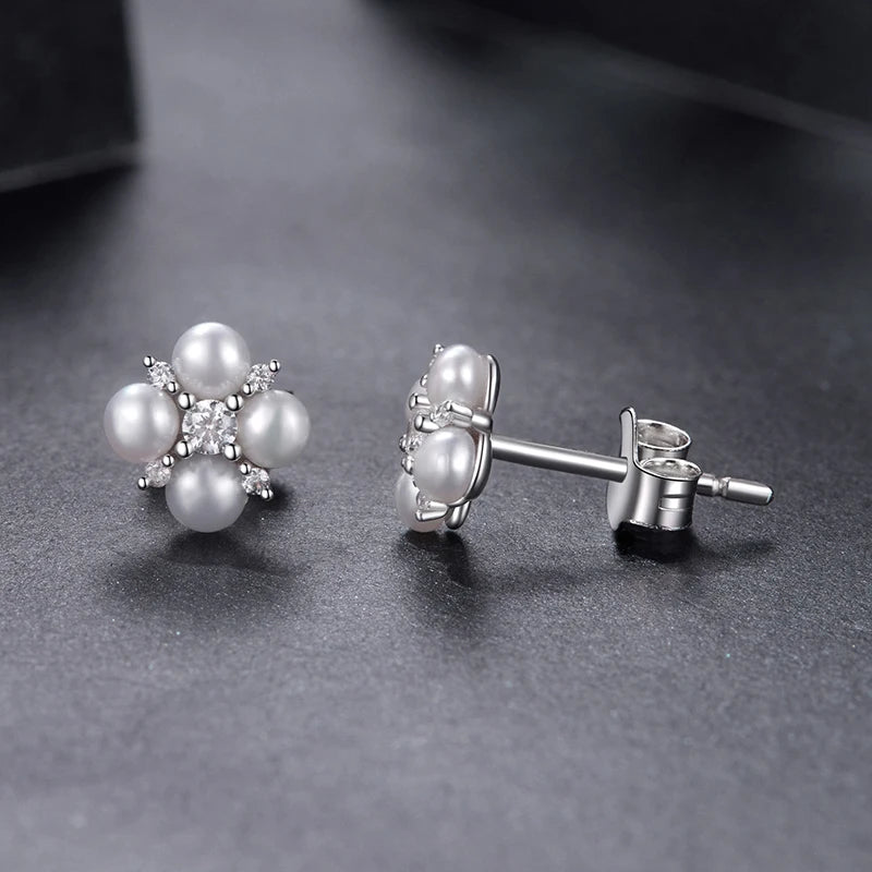 Boucles d'Oreilles Puces Trèfle Moissanite en Argent 925 avec Certificat