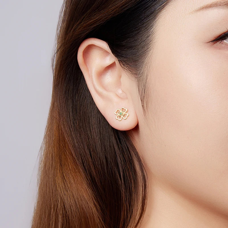 Boucles d'Oreilles Puces Trèfle en Argent 925