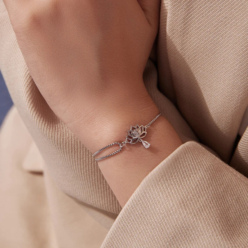 Bracelet Coulissant Fleur de Lotus en Argent 925
