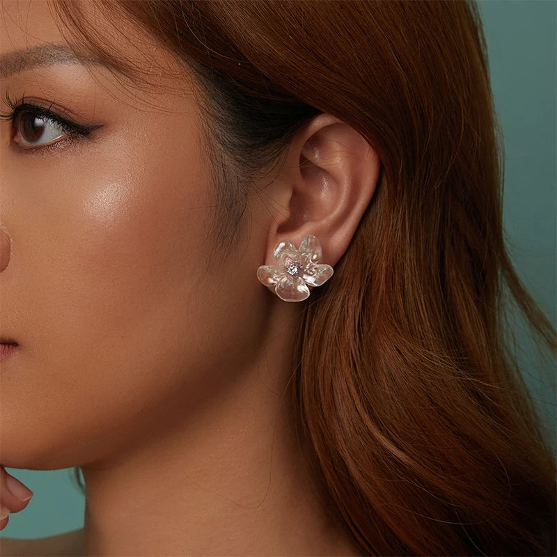 Boucles d'Oreilles Puces Fleur Fraîche en Argent 925