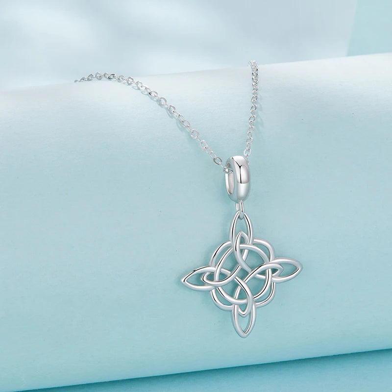 Collier Pendentif Nœud Celtique en Argent 925
