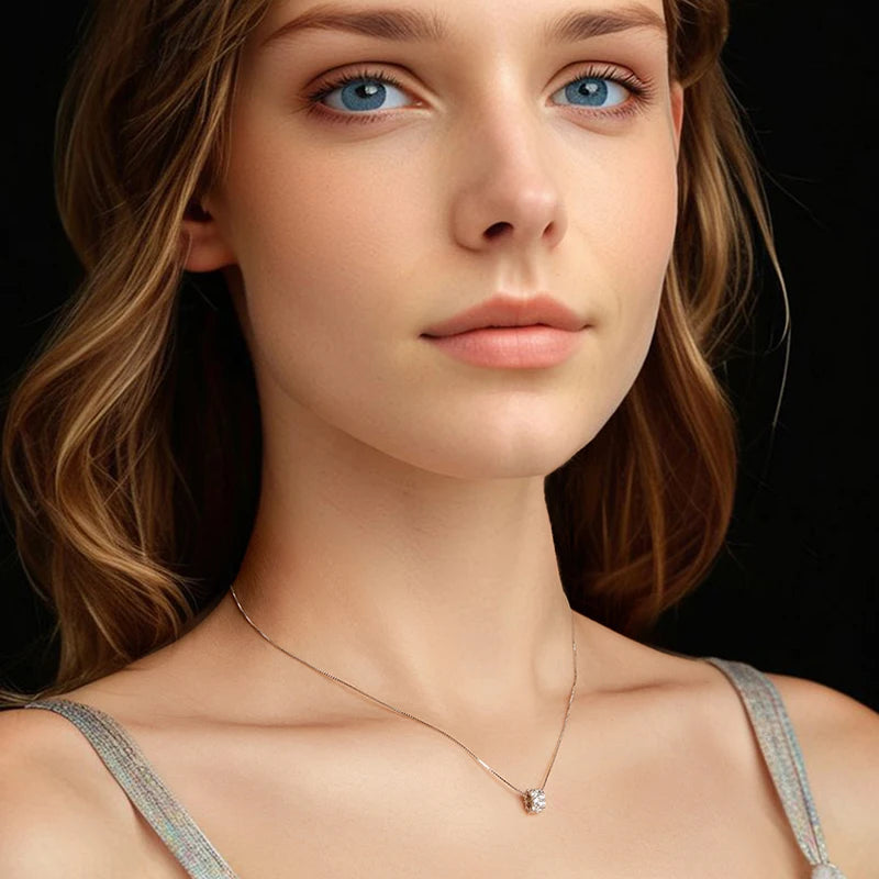 Collier Ras-de-Cou Moissanite Porte-Bonheur en Argent 925 avec Certificat