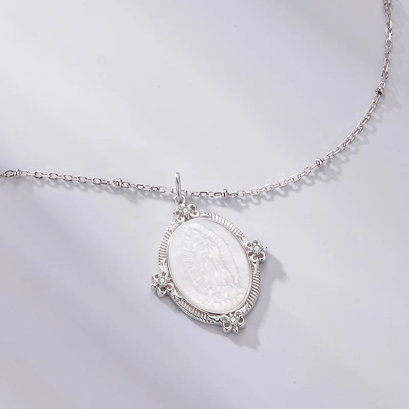 Collier Vierge Marie Nacre Blanche en Argent 925