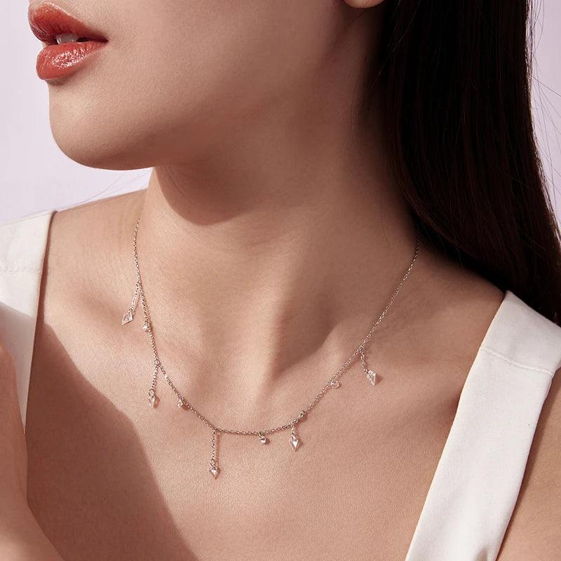 Collier Pendentif Zircon Dansant en Argent 925