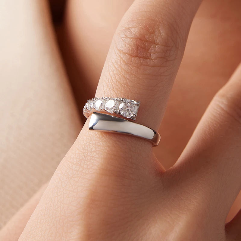 Bague Ajustable Moissanite Tendance en Argent 925 avec Certificat