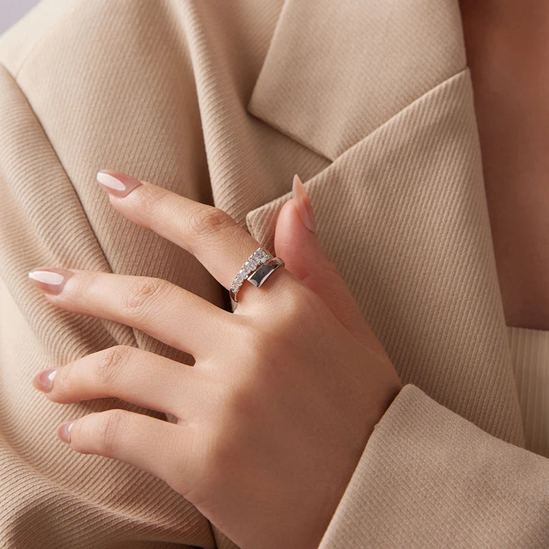 Bague Ajustable Moissanite Tendance en Argent 925 avec Certificat