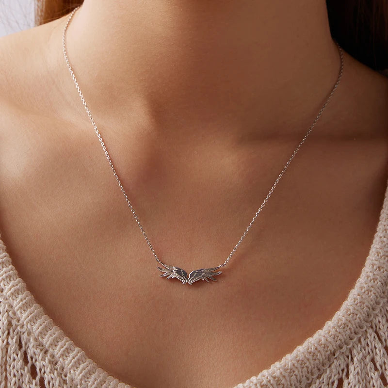 Collier Pendentif Ailes Protectrices en Argent 925