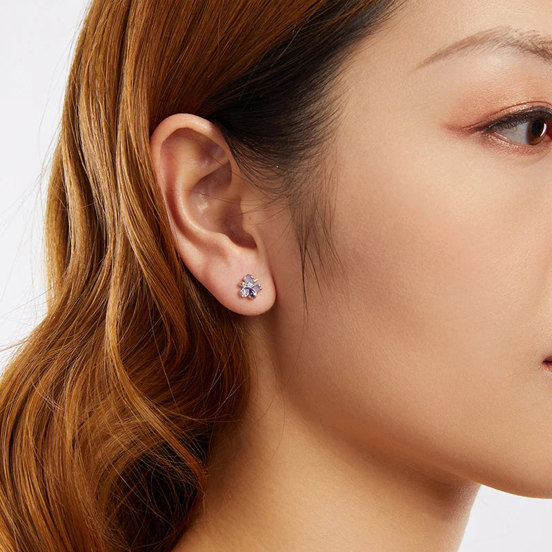 Boucles d'Oreilles Puces Fleur d'Iris Romantique en Argent 925