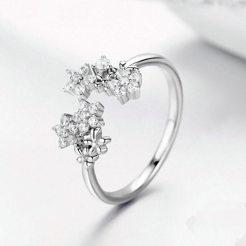 Bague Bouquet de Fleurs en argent 925 plaqué or blanc ajustable avec zircons blancs - Photo 3