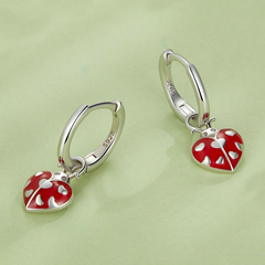 Boucles d'Oreilles Créoles Pendentif Coccinelles - Image 4