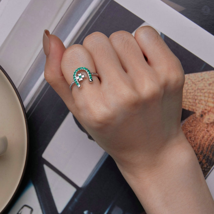 Bague Porte-Bonheur en argent 925 plaqué or blanc ajustable avec zircons verts - Photo 5