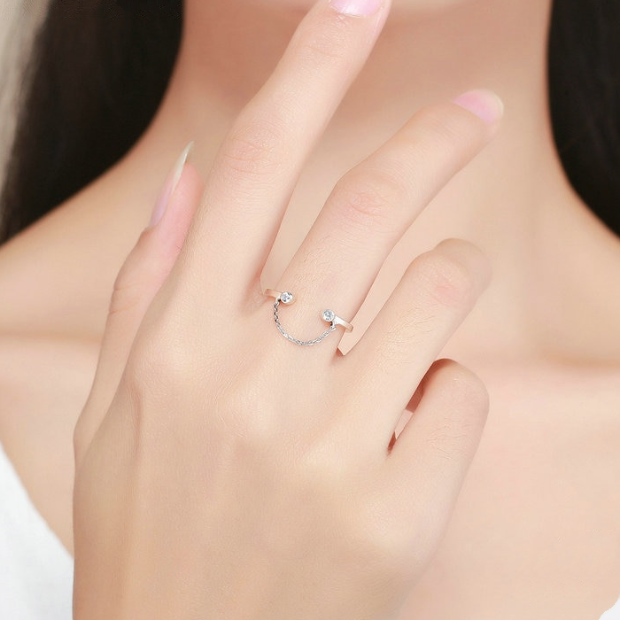 Bague Chaîne en argent 925 plaqué or blanc ajustable avec zircons blancs - Photo 2