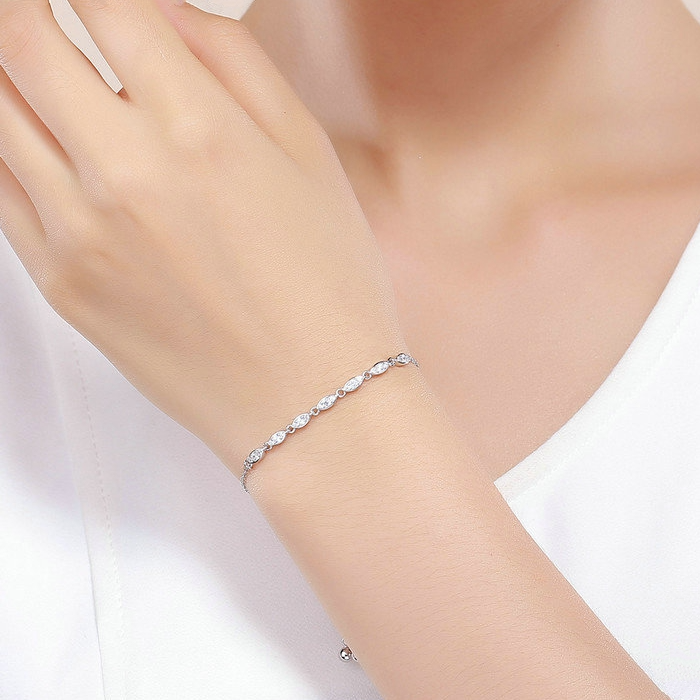 Bracelet Yeux Pétillants en argent 925 plaqué or blanc ajustable avec zircons blancs - Photo 2