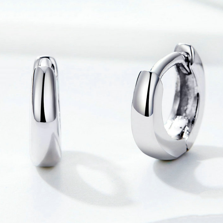 Boucles d'Oreilles Petit Créoles Lisses - Image 3