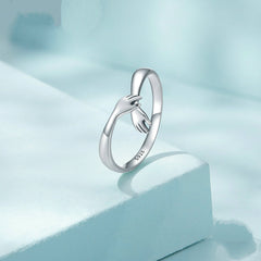 Bague Câlin en argent 925 plaqué or blanc ajustable avec étreinte et détail des mains - Photo 3