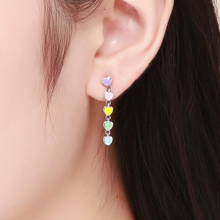 Boucles d'Oreilles Coeurs Colorés - Image 2