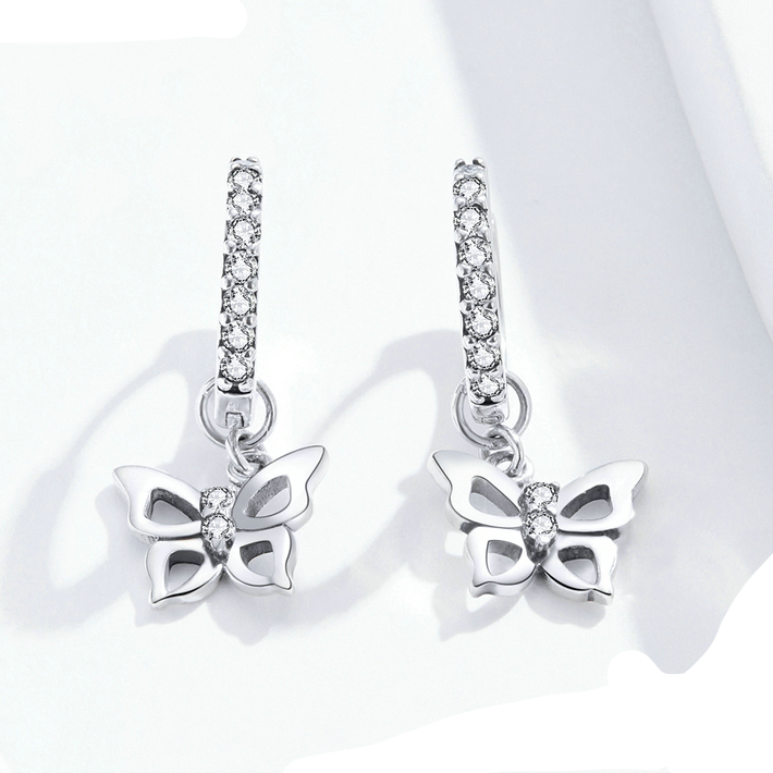 Boucles d'Oreilles Créoles Pendentif Papillons - Image 3