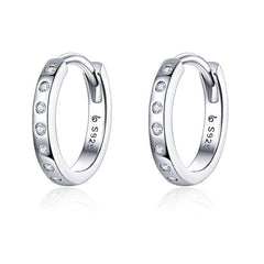 Boucles d’Oreilles Créoles Brillants en argent 925 plaqué or blanc avec zircons blancs