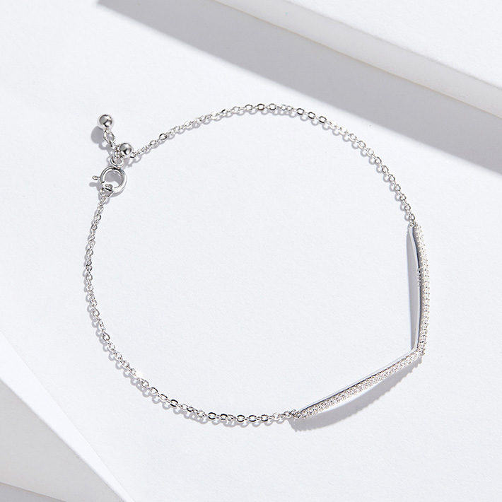Bracelet en V en argent 925 plaqué or blanc ajustable avec zircons blancs - Photo 3