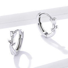 Boucles d’Oreilles Créoles Roses en argent 925 plaqué or blanc - Photo 4