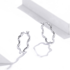 Boucles d’Oreilles Créoles Ondulés Argent sterling 925 plaqué or blanc - Photo 4