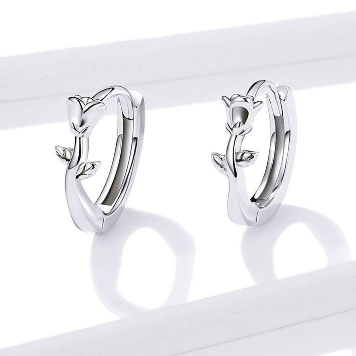 Boucles d’Oreilles Créoles Roses en argent 925 plaqué or blanc - Photo 3