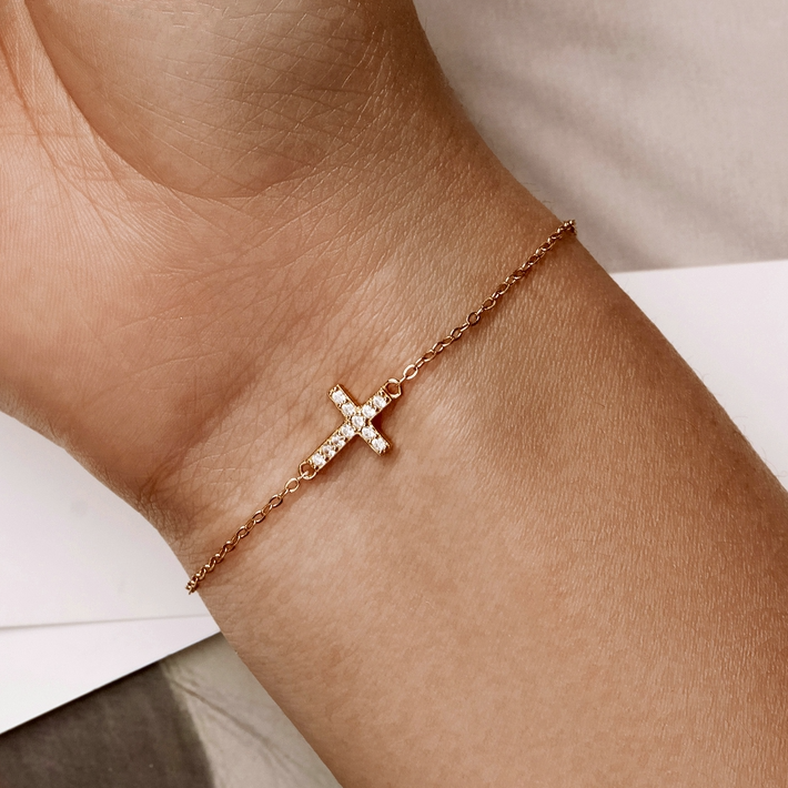 Bracelet avec Croix en argent 925 plaqué or jaune ajustable avec zircons blanc - Photo 2