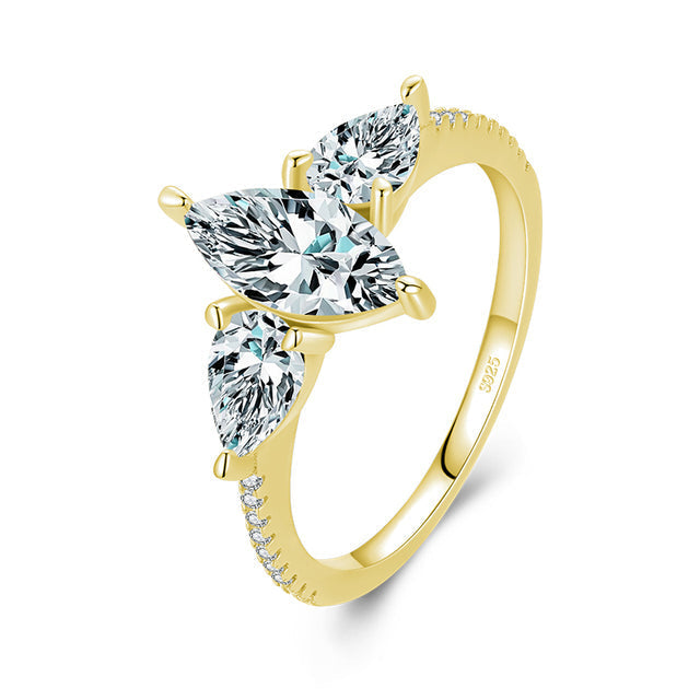 Bague Trilogie en argent 925 plaqué or jaune avec zircons blancs