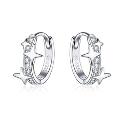 Boucles d'oreilles huggies étoiles
