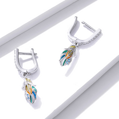 Créoles plumes argent