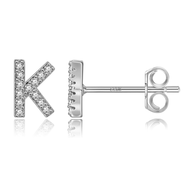 Boucles d'oreilles clous initiale
