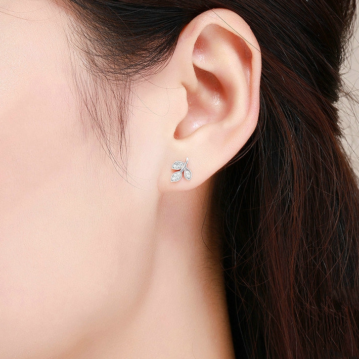 Boucles feuilles argent brillant