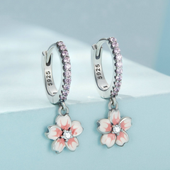 Boucles d'oreilles pendantes fleurs