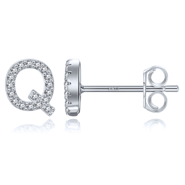 Boucles d'oreilles clous initiale