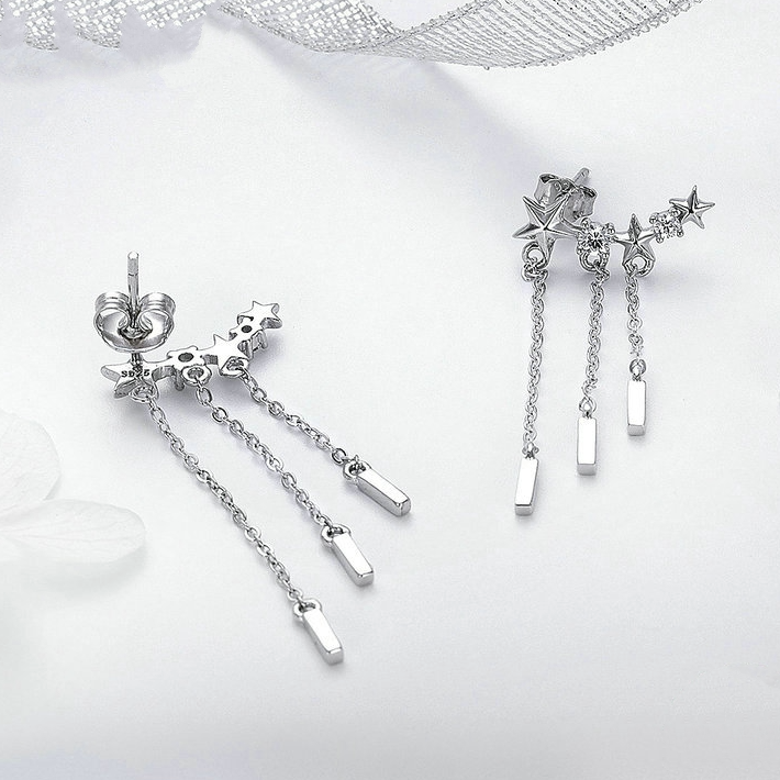 Boucles étoiles pendantes