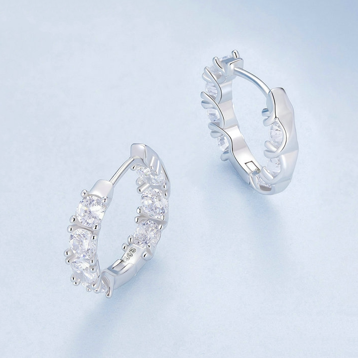 Anneaux brillants argent